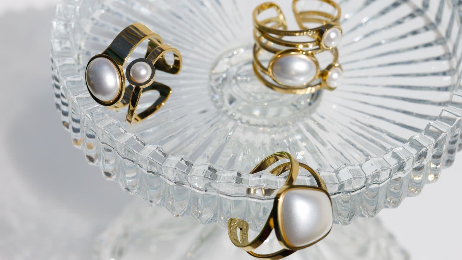 Cómo combinar tus joyas según la ocasión: oficina, fiesta y uso diario