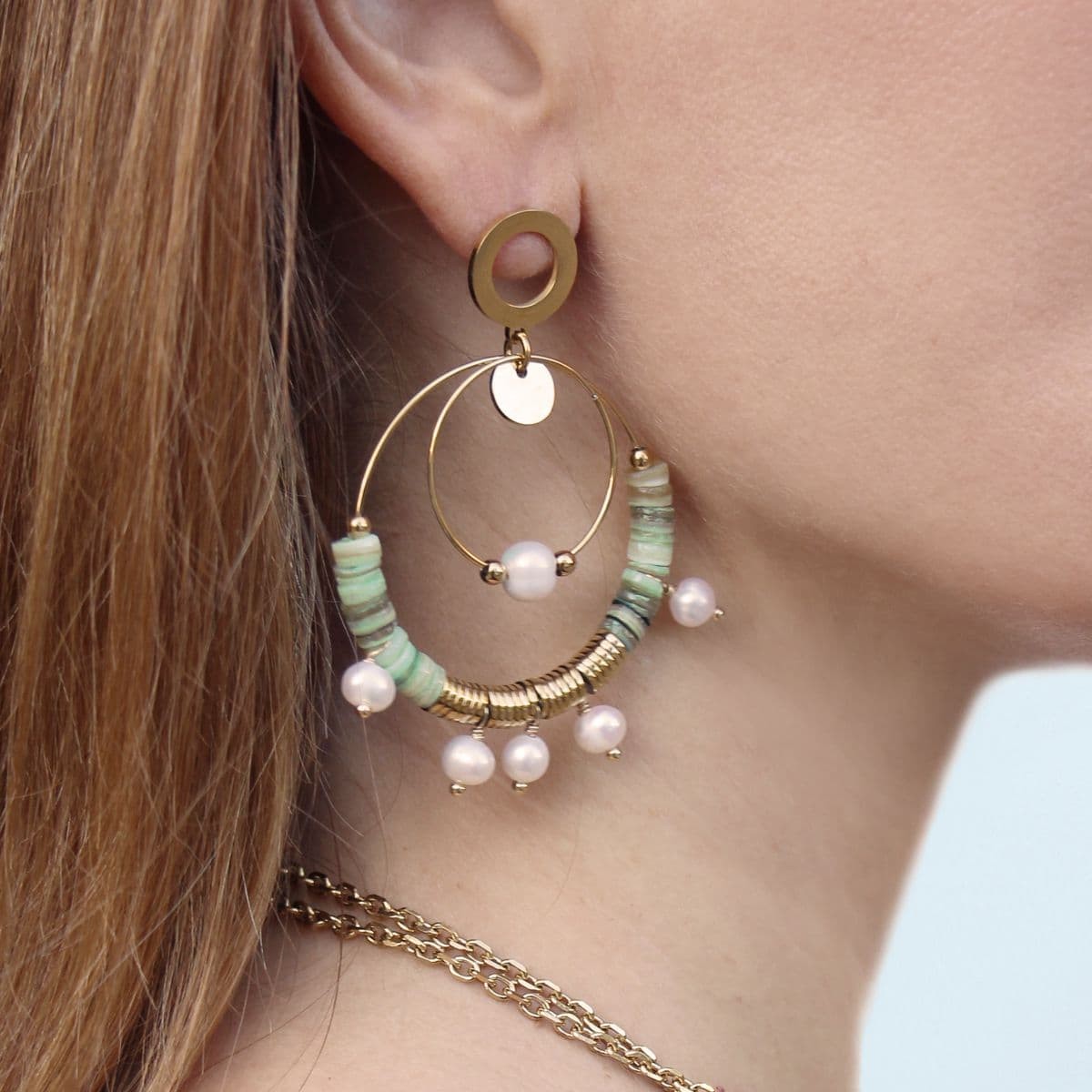 Pendientes heishi CPE118 acero dorado goma piedra anartxy mujer 2
