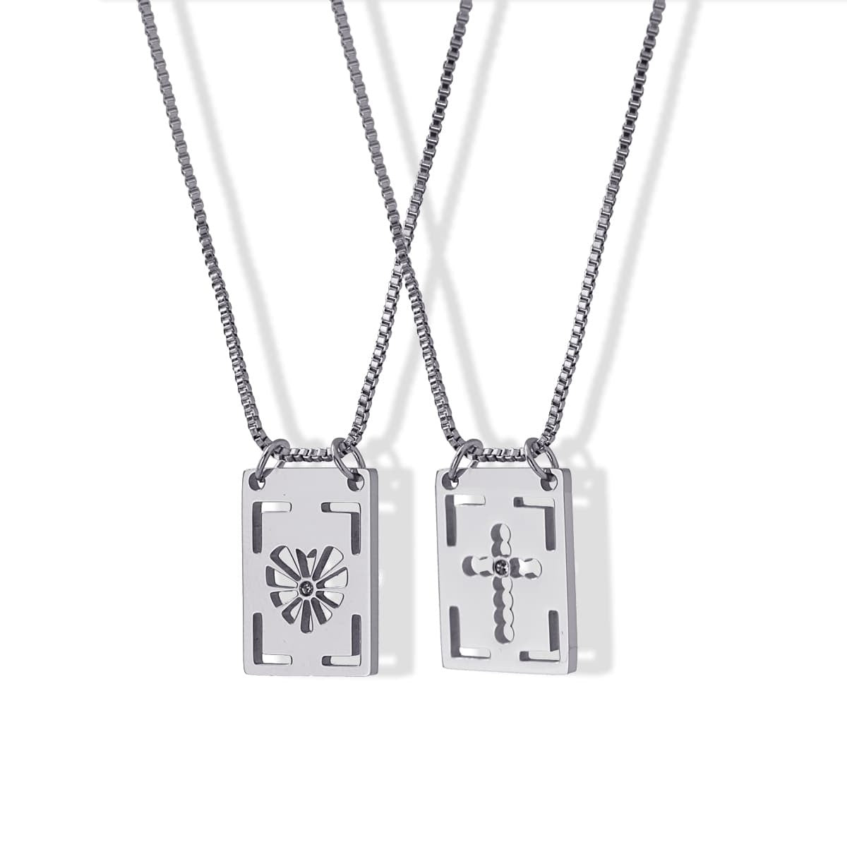 Pack dos collares acero quirúrgico escapulario corazón cruz