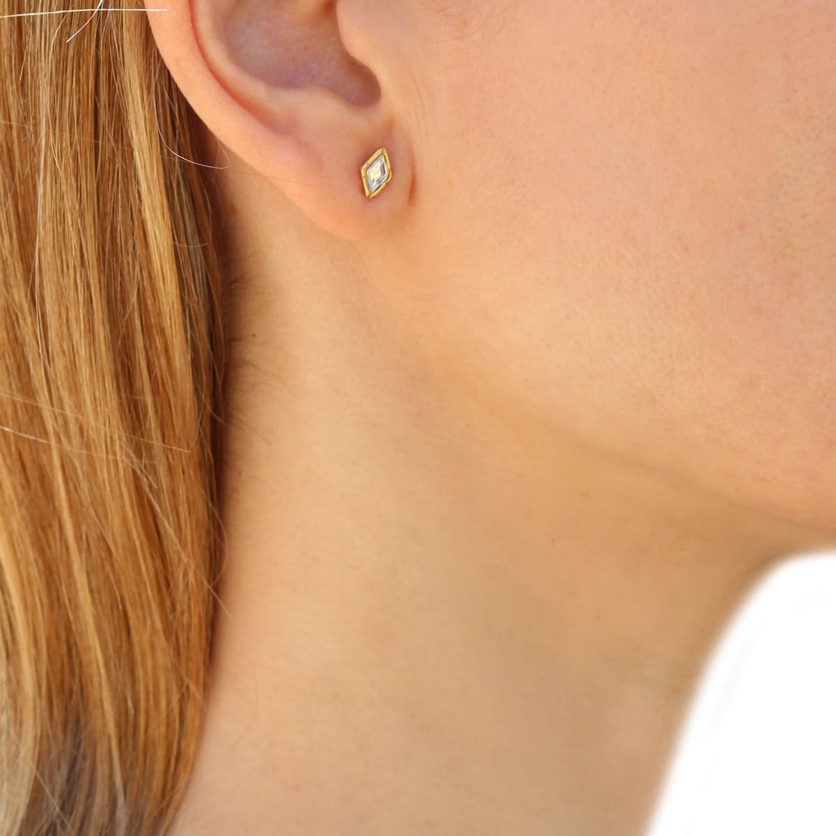 Piercing circonita CPE322 a