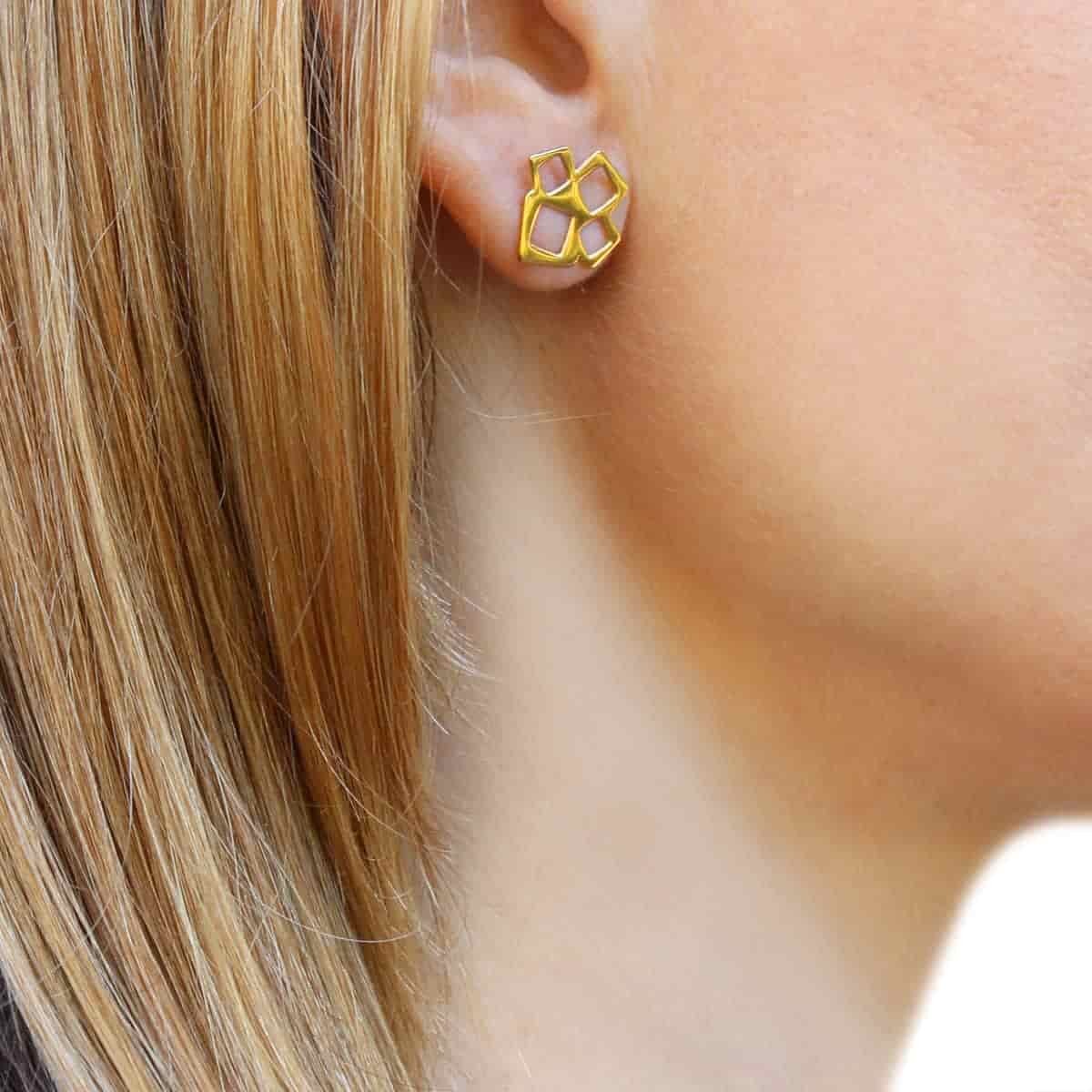 Pendientes perforaciones CPE502d