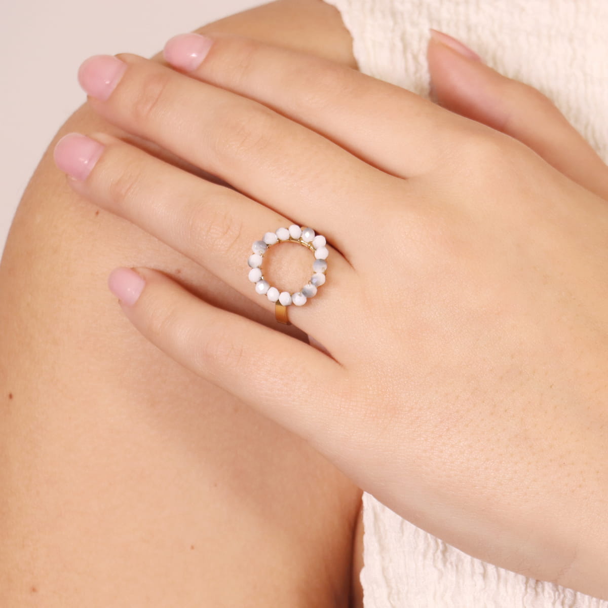 Anillo Levity Whisper Blanco Anartxy