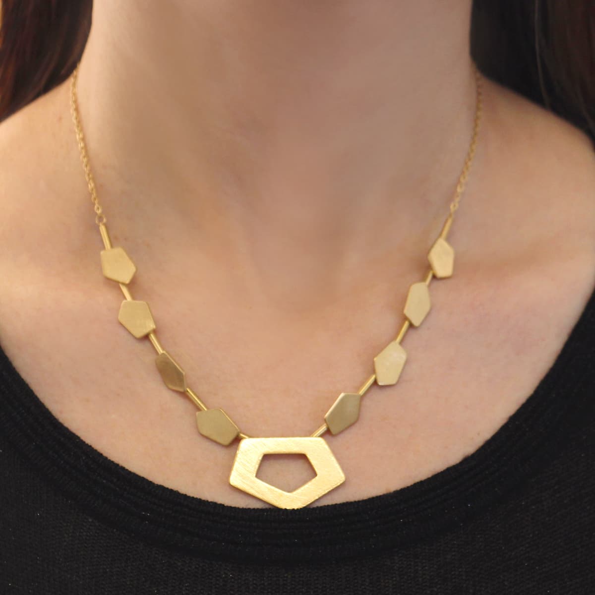 Collar Bergen Dorado Anartxy