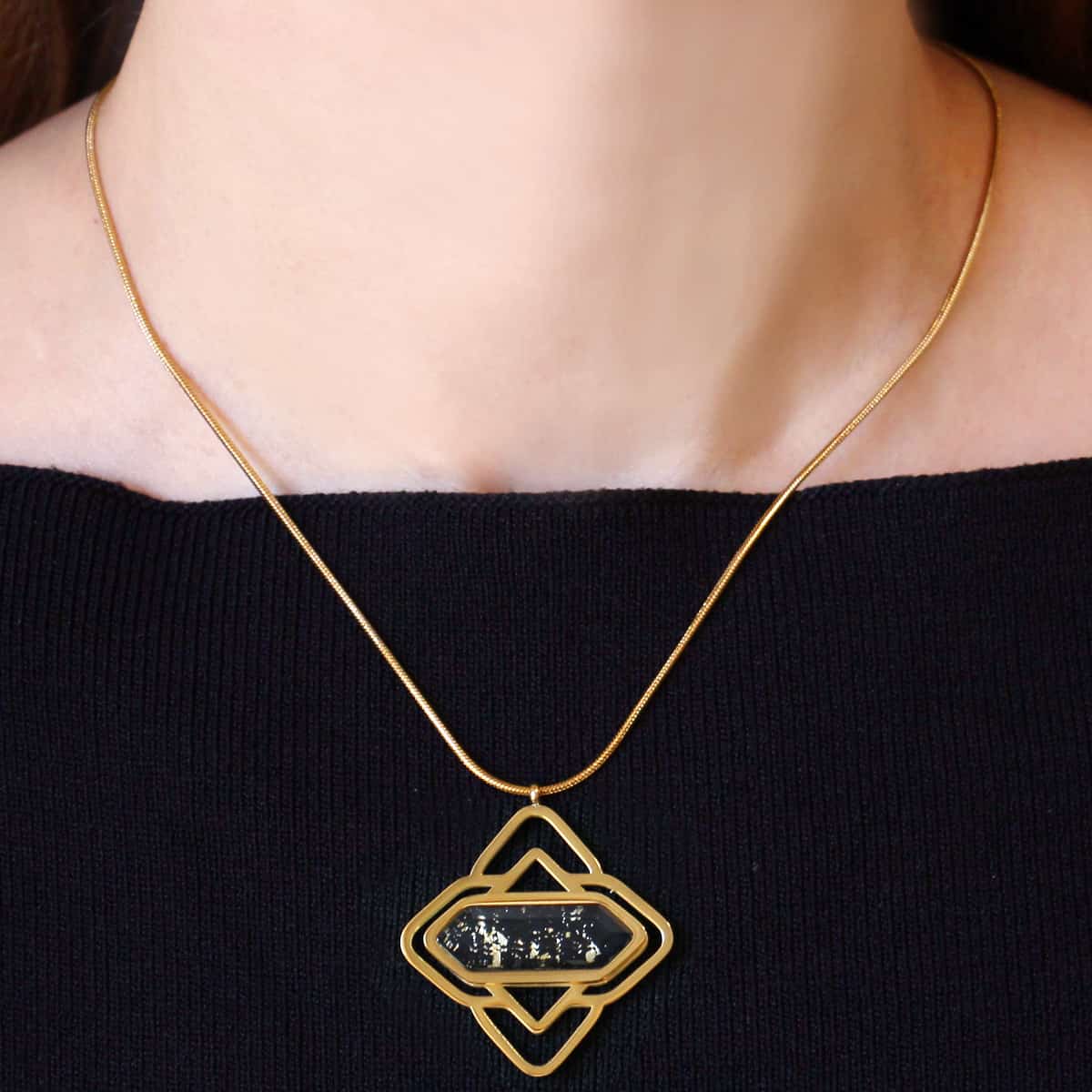 Collar Brezo Negro Anartxy