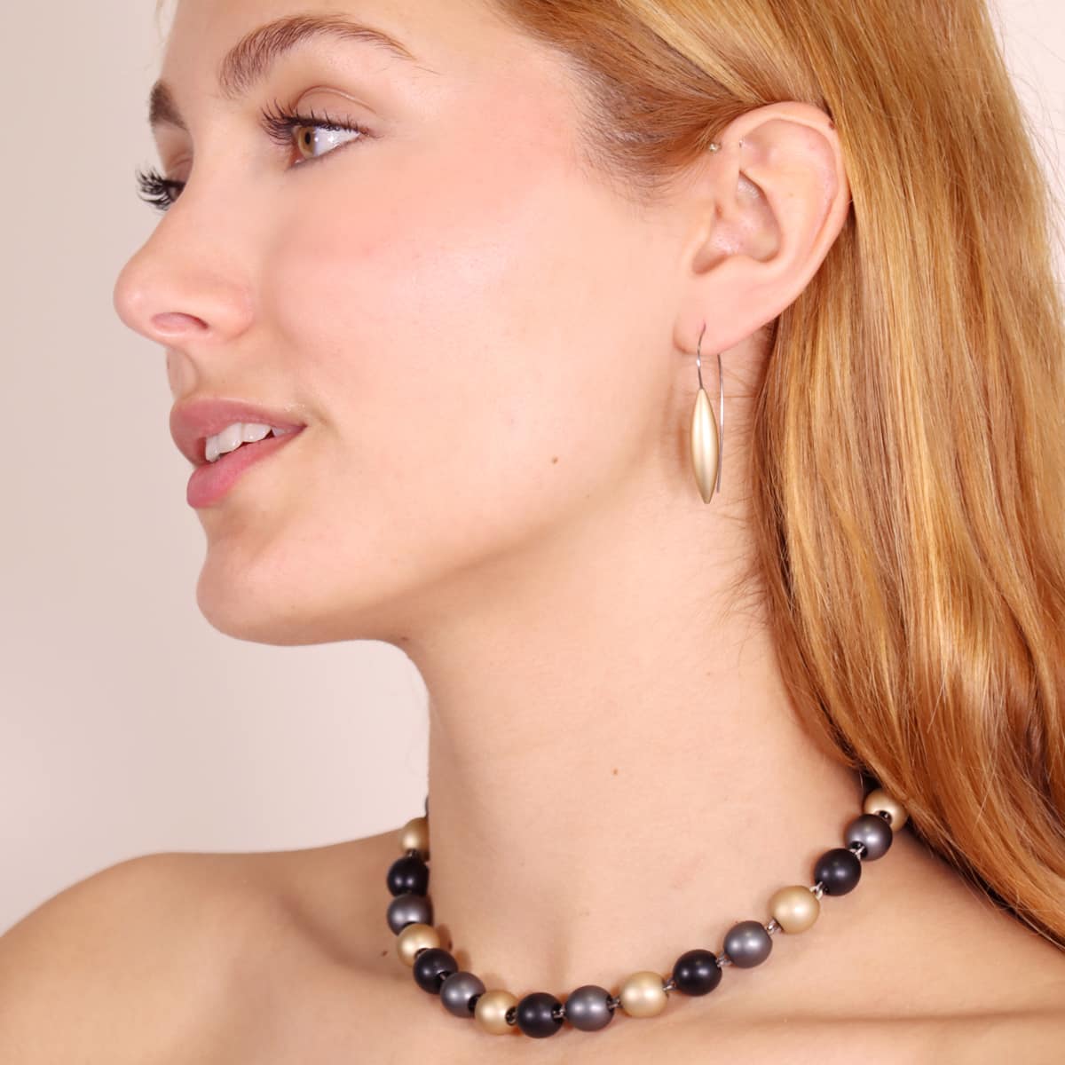 Collar Frost Radiance Negro Anartxy