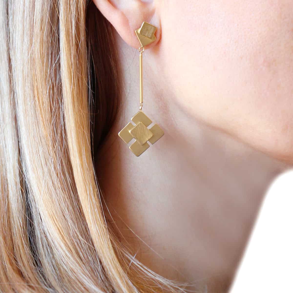 Pendientes largos Kola Dorado Anartxy