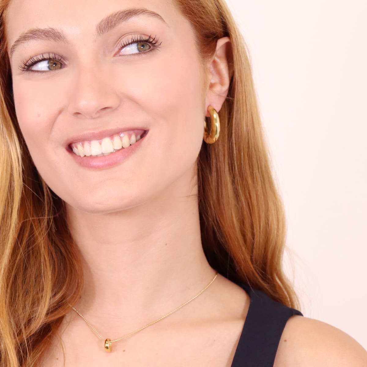 Pendientes Waves Foam Hoop Dorado Anartxy