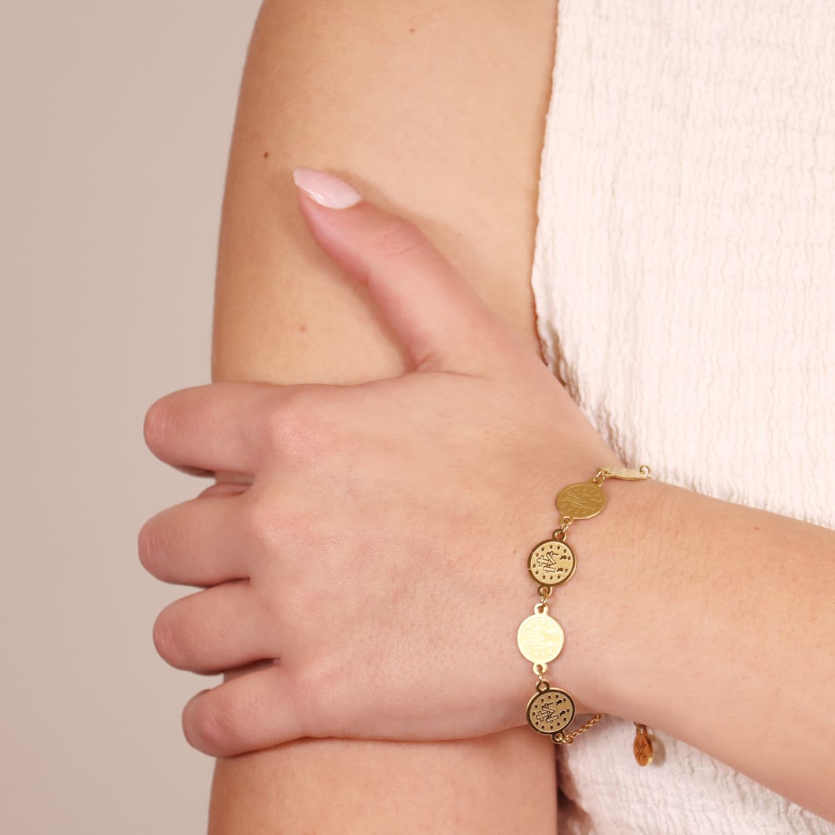 Pulsera San Benito Dorado Anartxy