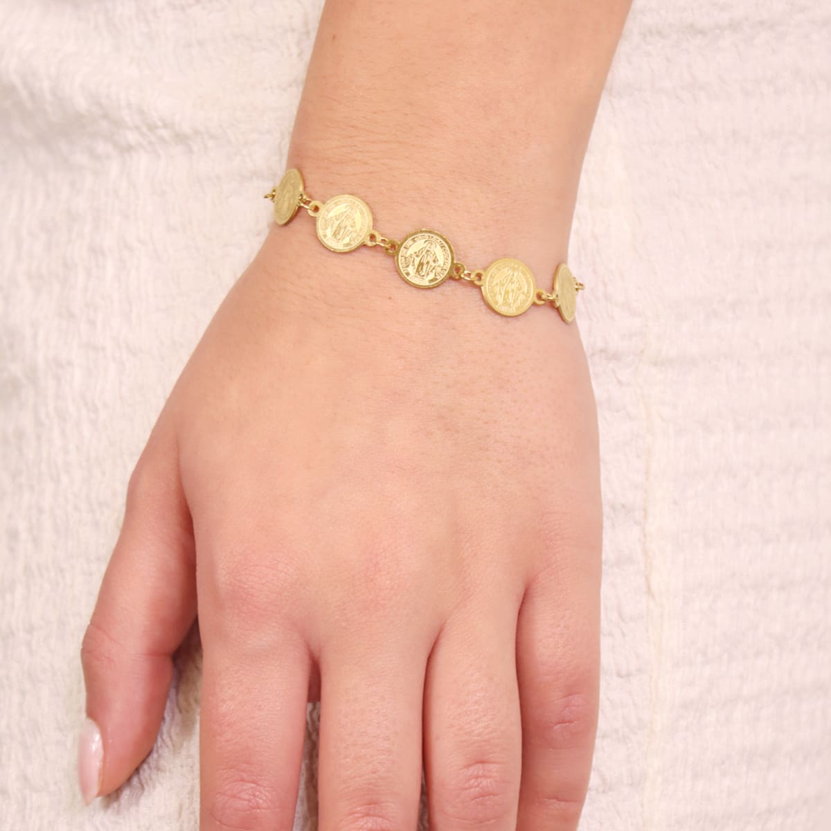 Pulsera San Benito Dorado Anartxy