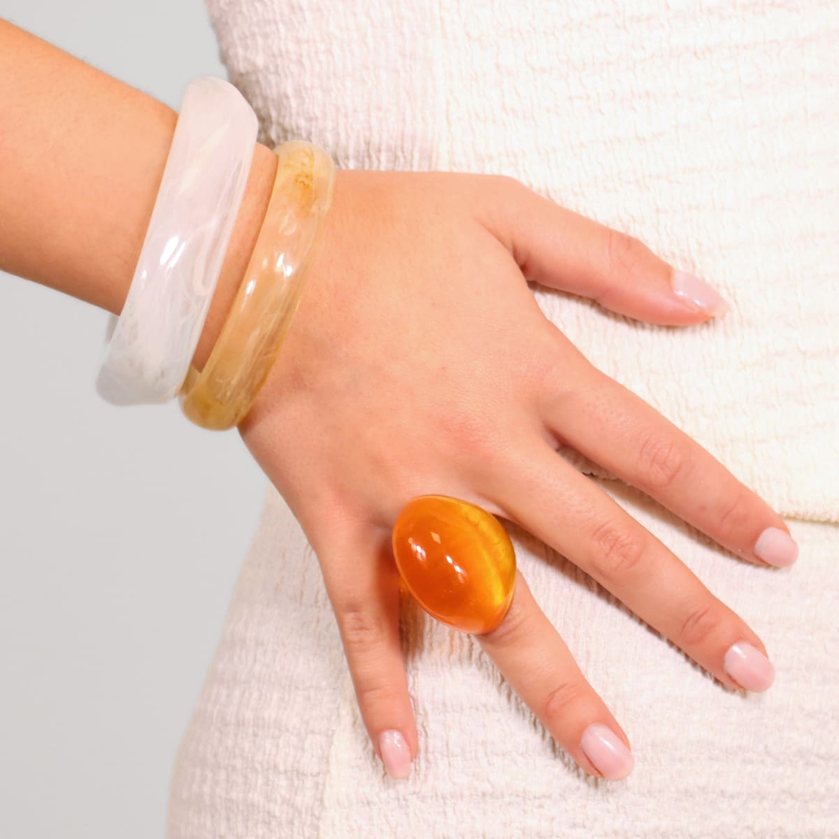 Pulsera Resin Peach Blanco Anartxy