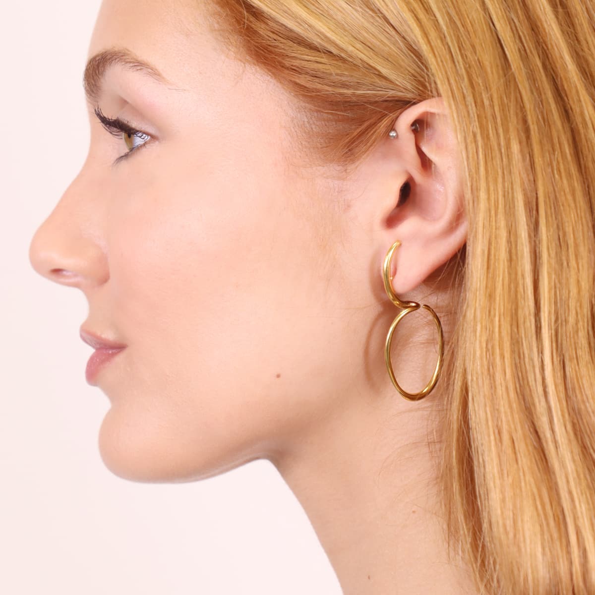 Pendientes Liquid Curl Dorado Anartxy