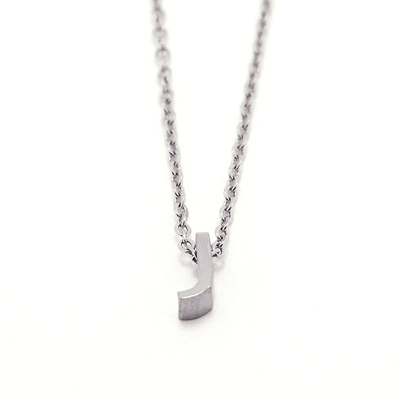 Collar Inicial Pequeña Plateado J Anartxy