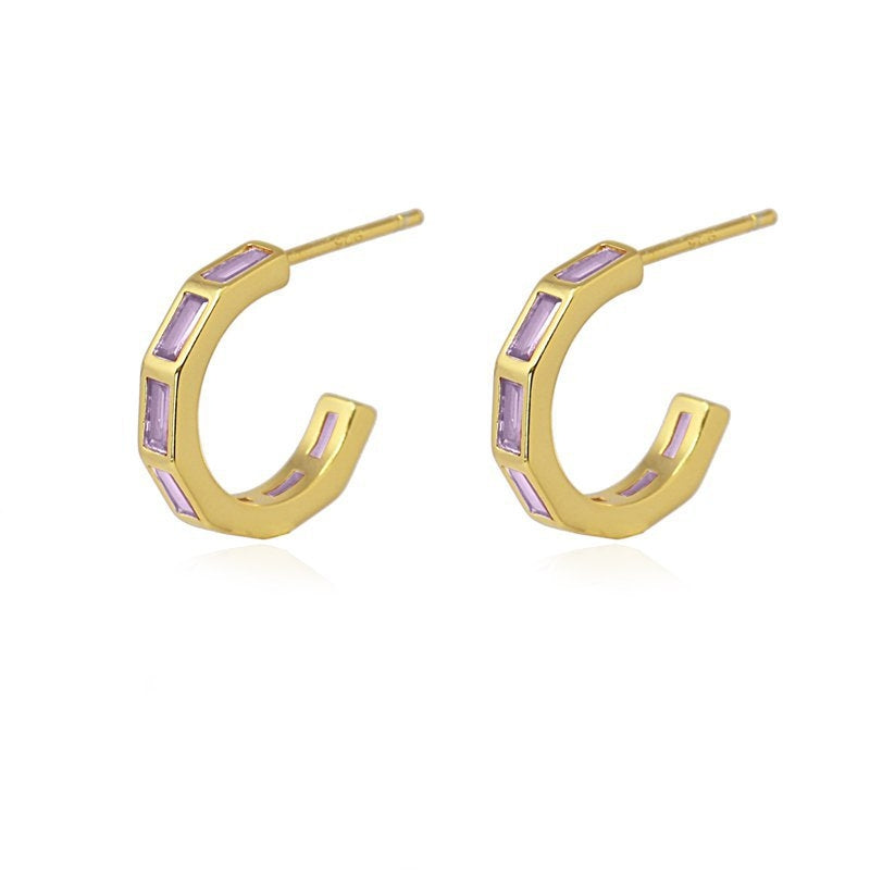 Aros dorados con circonitas lila
