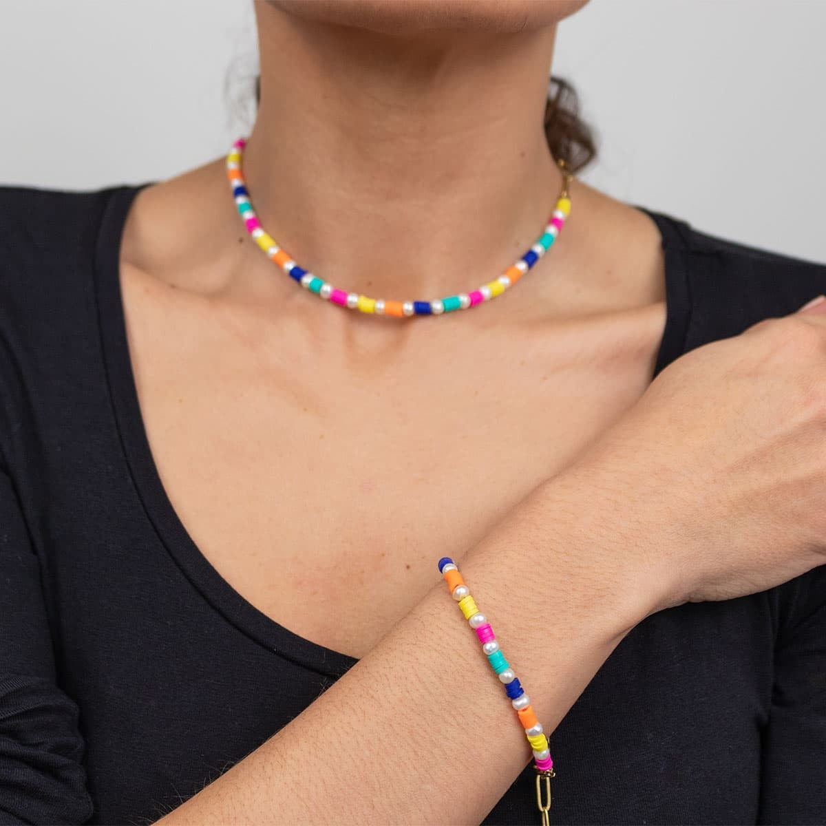 Collar dorado cadena eslabones goma Heishi