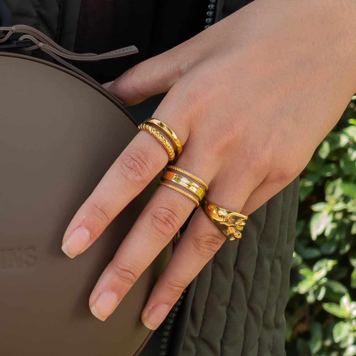 Face Ring