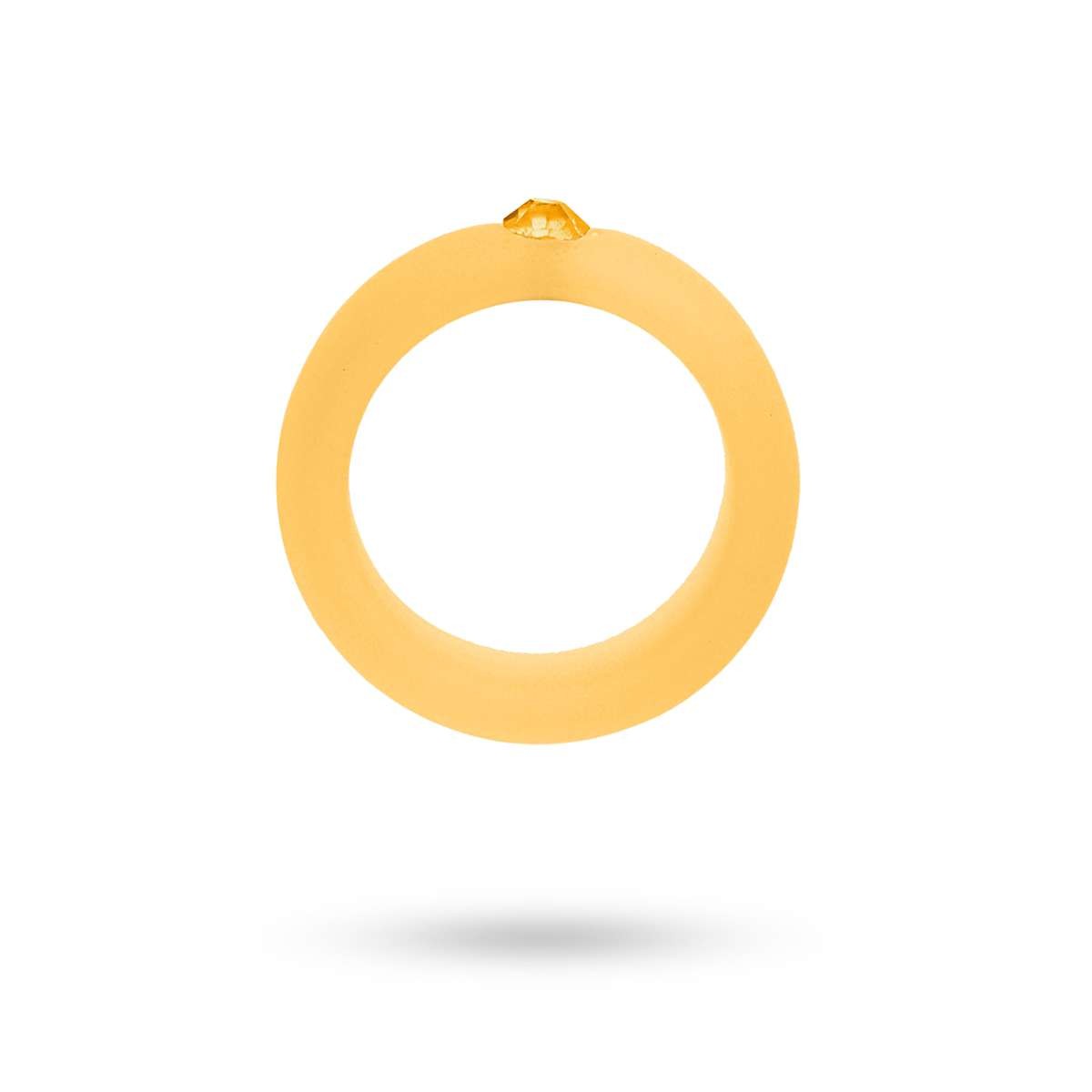 anillo plástico reciclado efecto esmerilado circonita color anartxy  amarillo