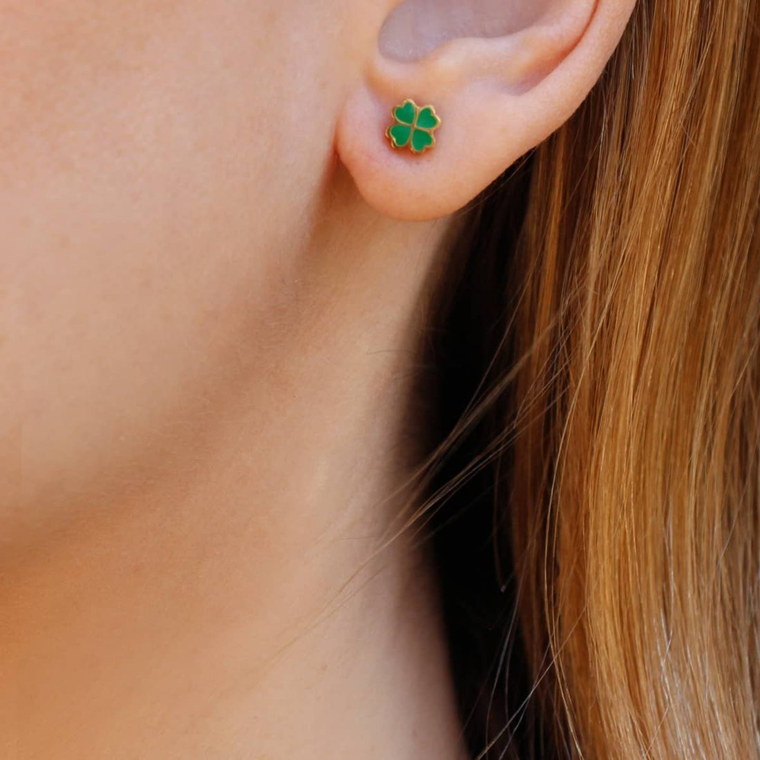 Piercing Elia Trébol Anartxy