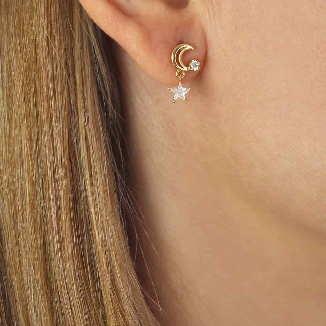 Piercing Paula Dorado Luna Anartxy