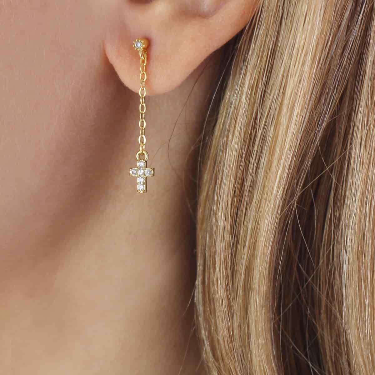Lucia Cruz Piercing