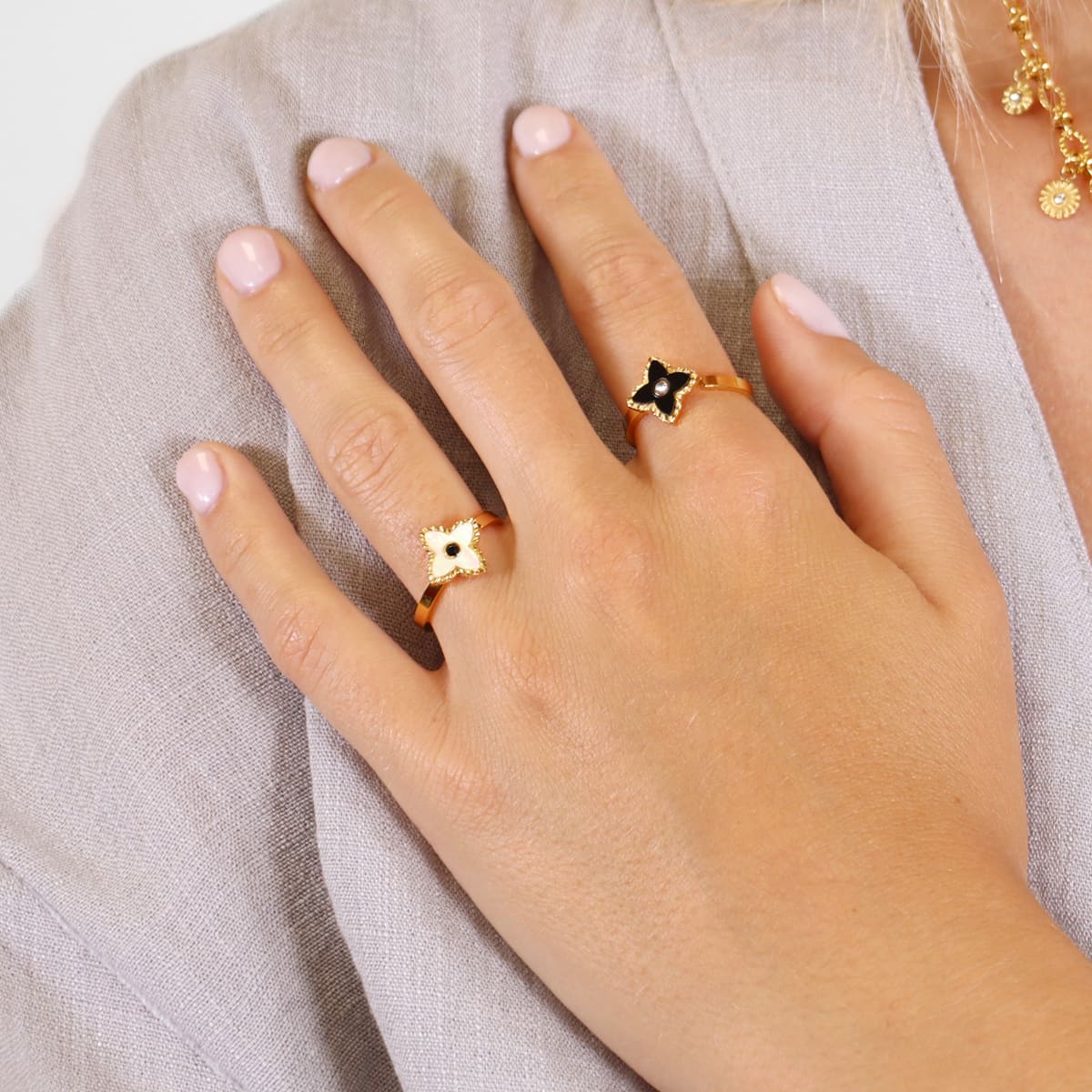 Anillo Mystic Stellata Blanco Anartxy