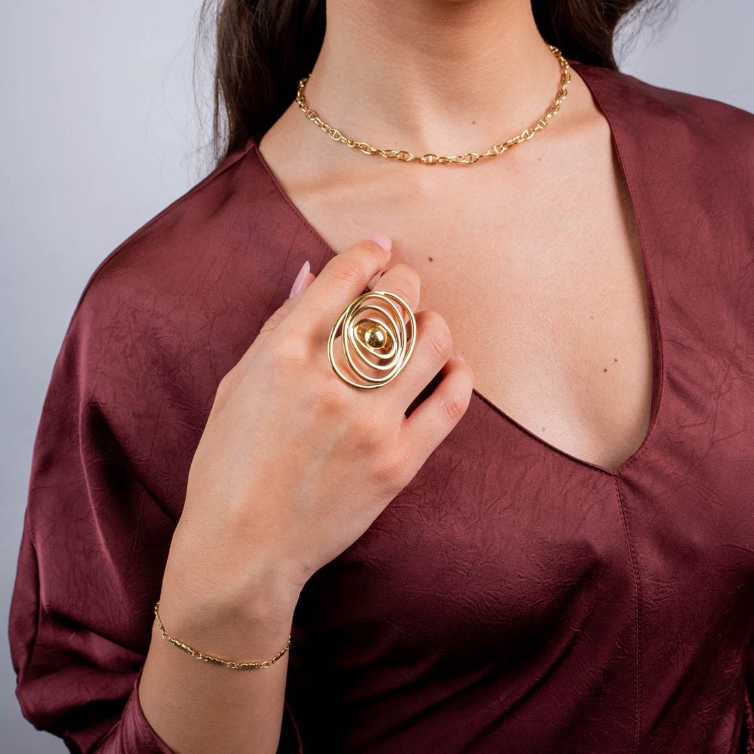 Anillo ajustable maxi espiral bañado en oro Dorado Anartxy