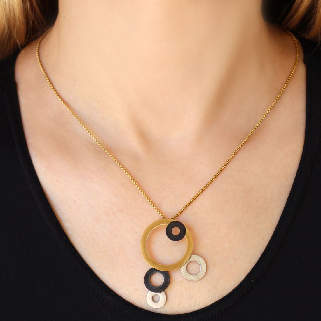 Collar Akranes Combinado metalizado Anartxy
