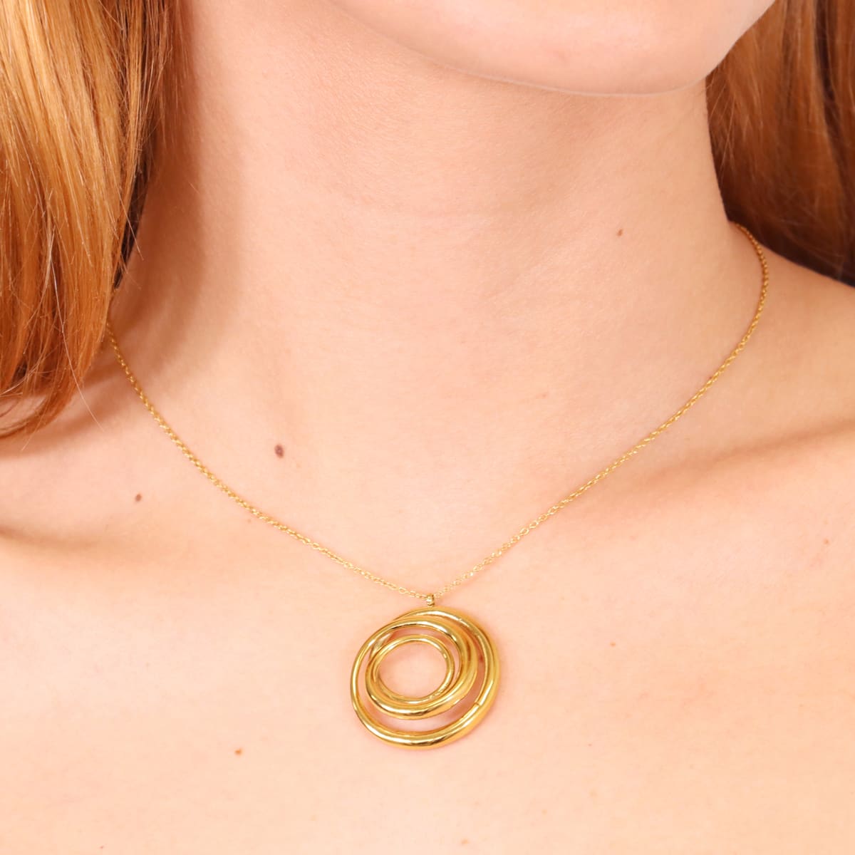 Collar Liquid Whirl Dorado Anartxy