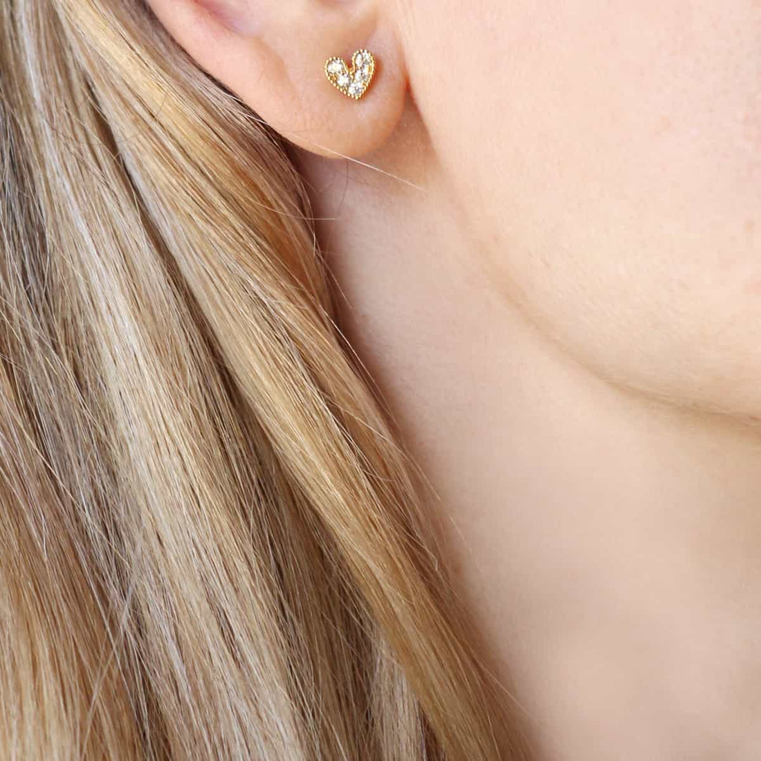 Piercing Ikram Dorado Anartxy