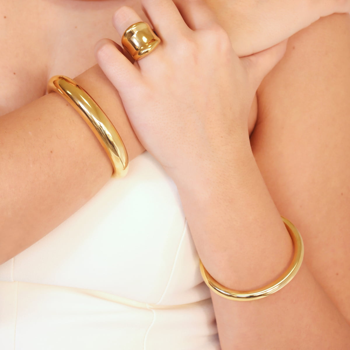 Pulsera Summer Essentials Hoop Dorado Anartxy