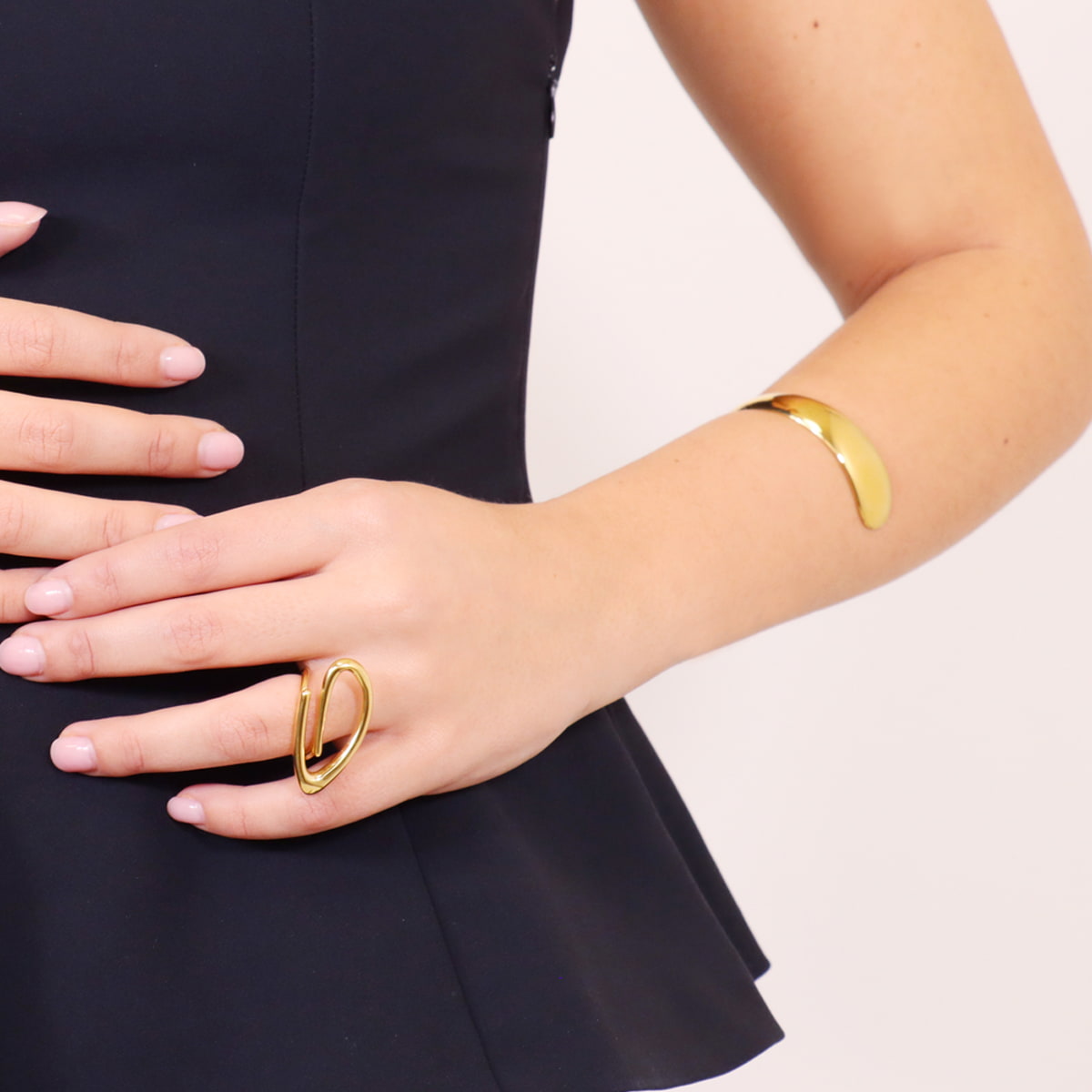 Pulsera Waves Curve Dorado Anartxy