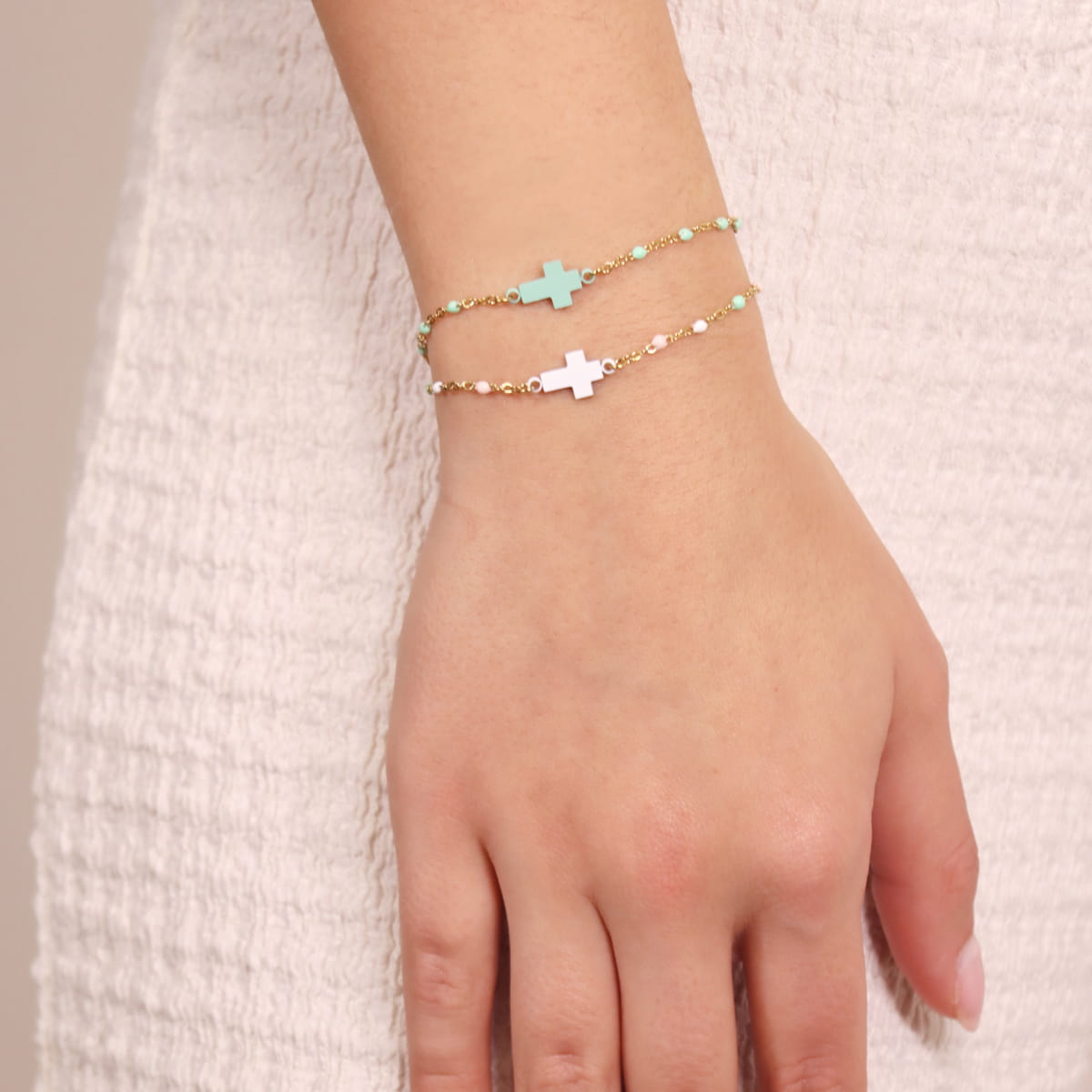 Pulsera Cruz Latina