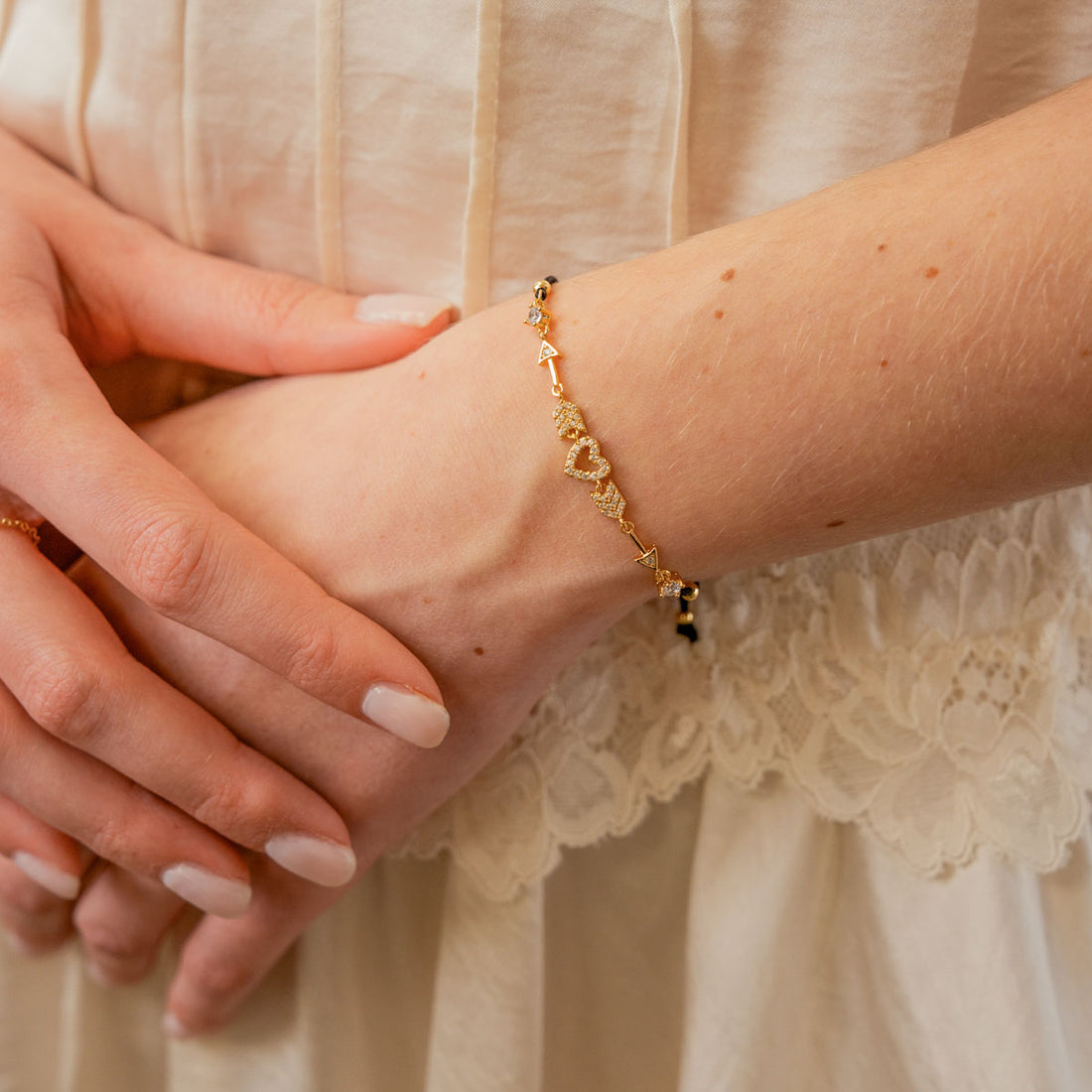 Pulsera Shine Amoura Dorado Anartxy