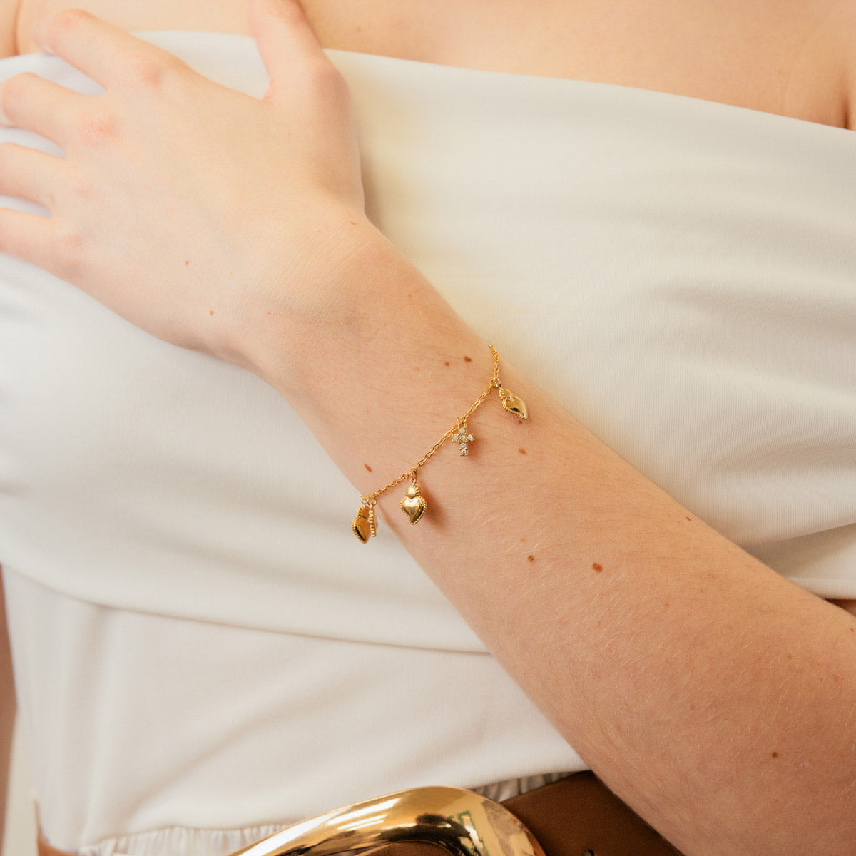 Pulsera Essentials Bless Dorado Anartxy