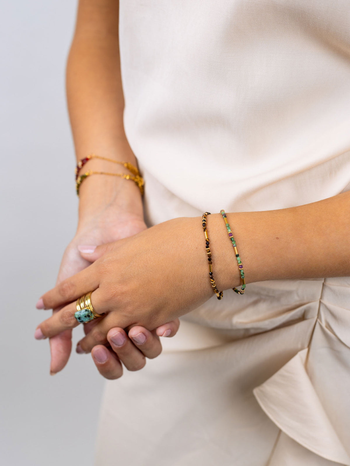 Pulsera elástica Spirit tubos dorados Café Anartxy