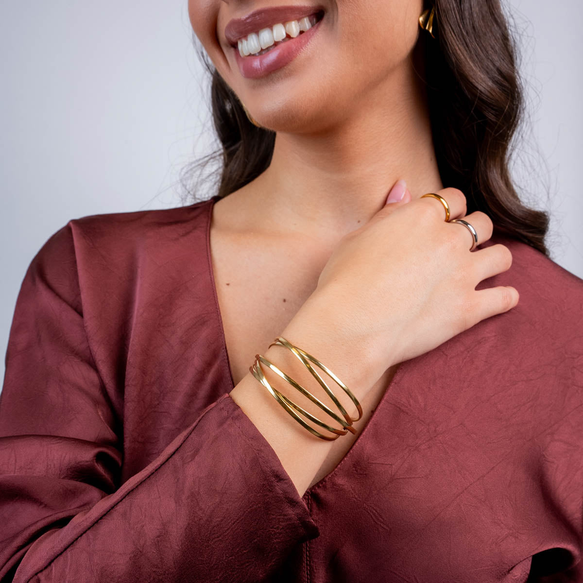Brazalete Essentials esclava multi tubos Dorado Anartxy