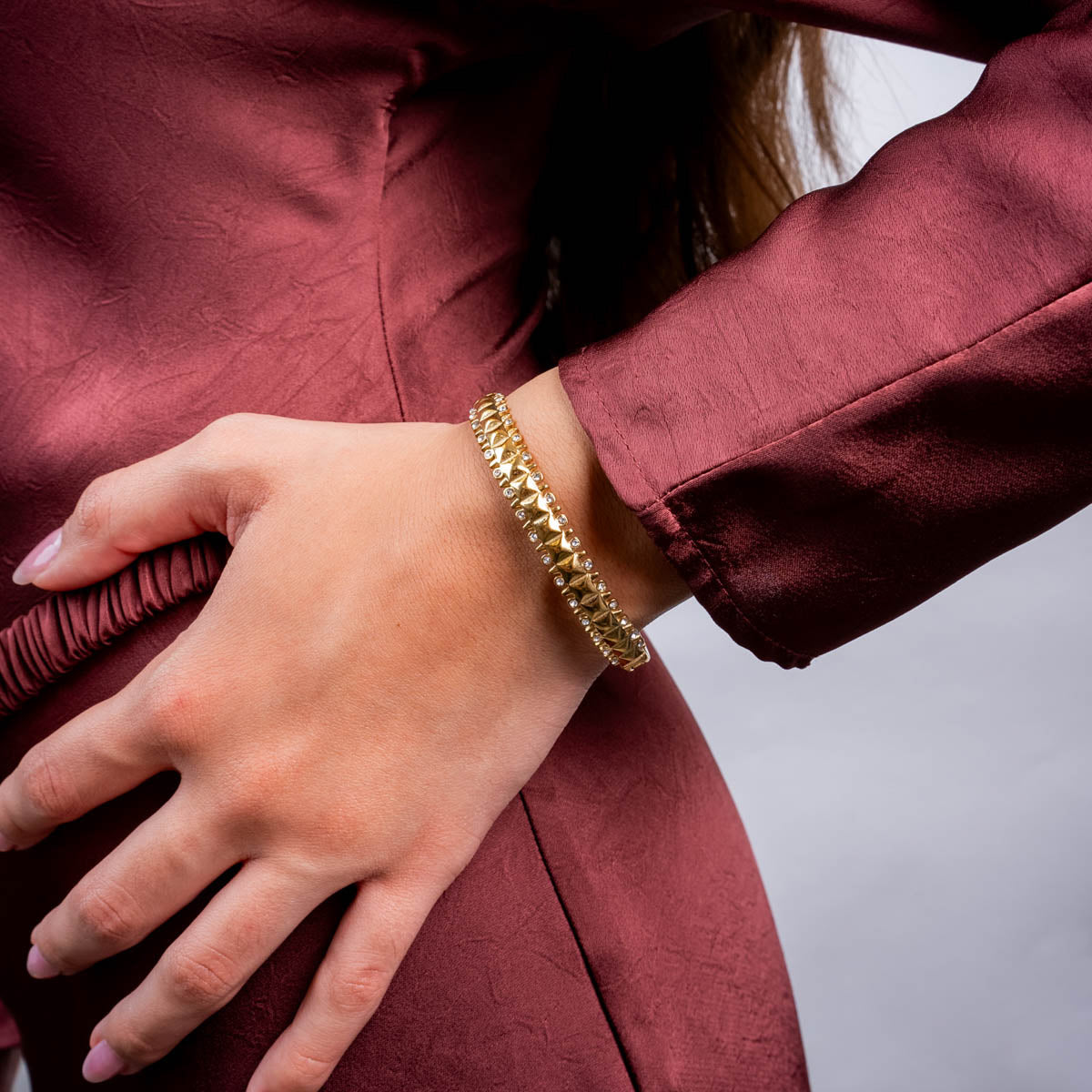 Pulsera Essentials rígida cenefa Dorado Anartxy