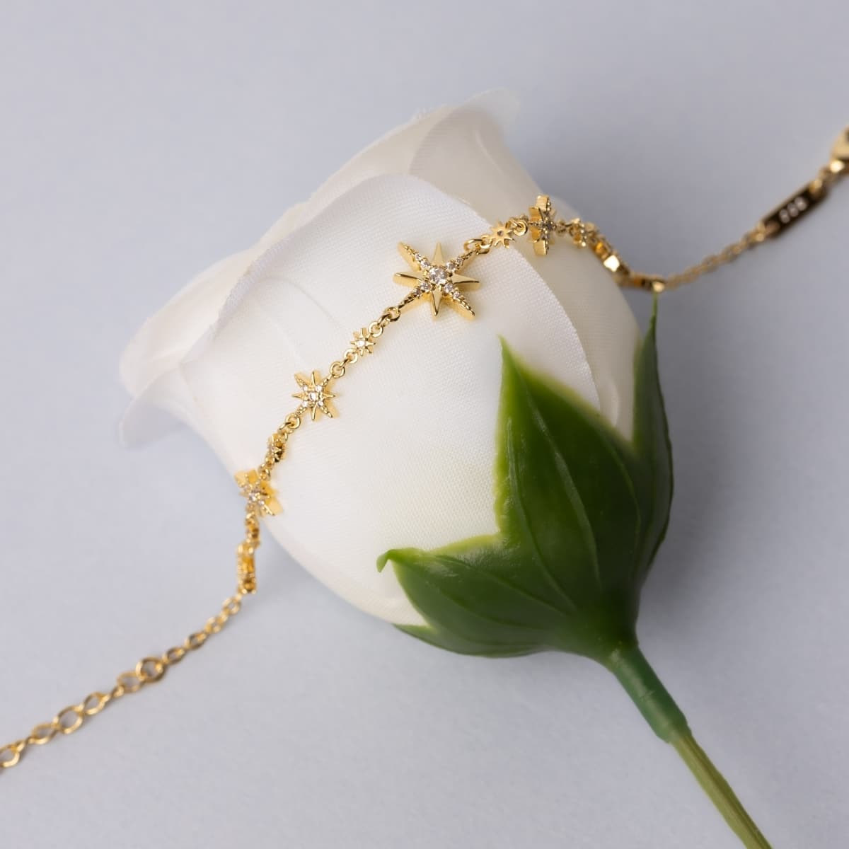 Conjunto Alma Cadenas Estrellas doradas Anartxy