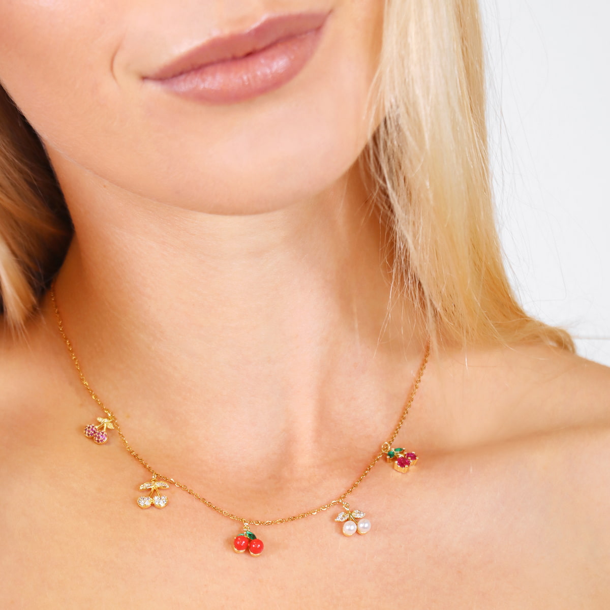 Shine Berry Necklace DCO236 Anartxy