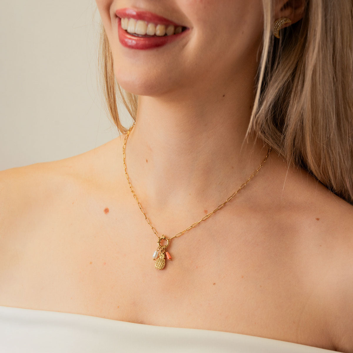 Collar Essentials Pinea Dorado Anartxy