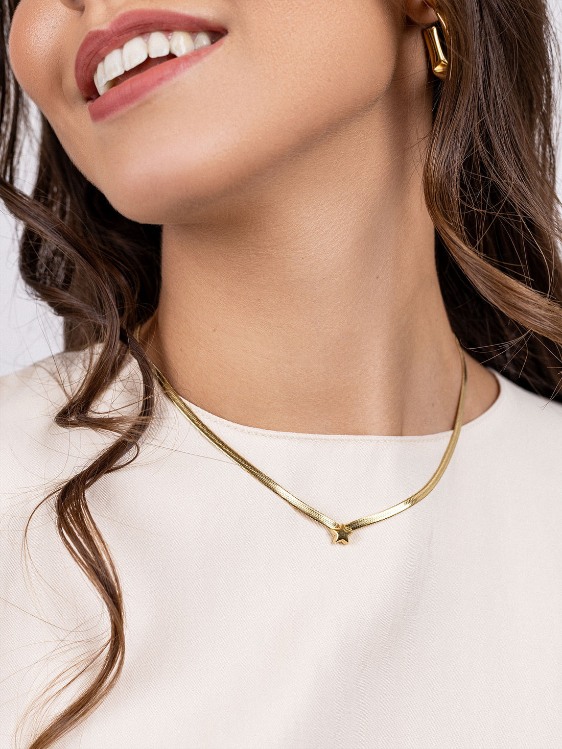 Collar Essentials punta estrella Dorado Anartxy