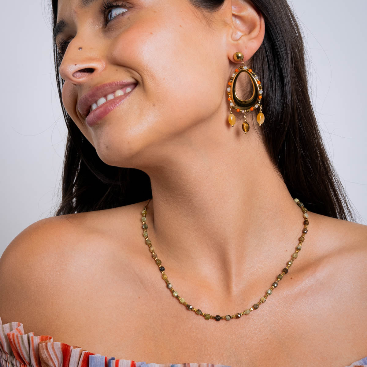 Collar extensible Spirit con piedras facetadas Verde claro Anartxy