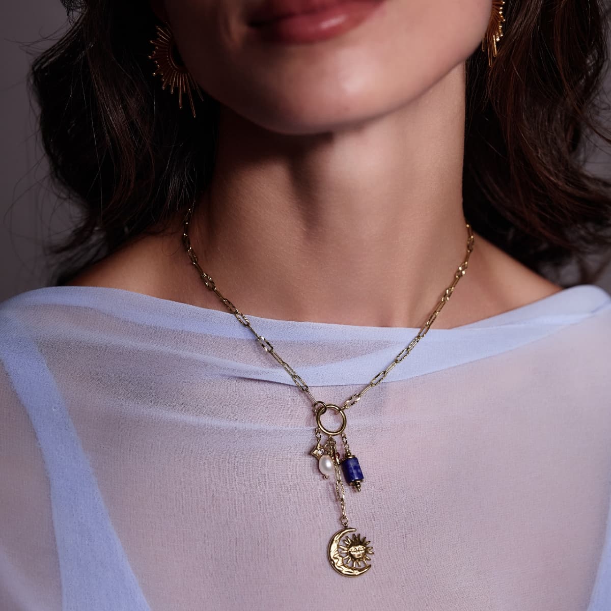 Collar Astros amuleto solar