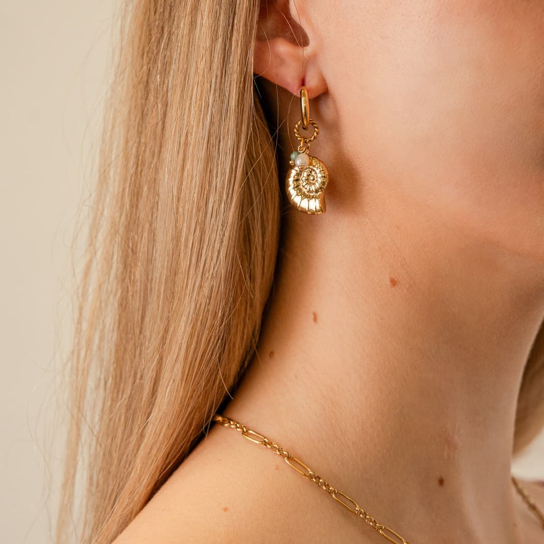 Pendientes Coast Claw Dorado Anartxy