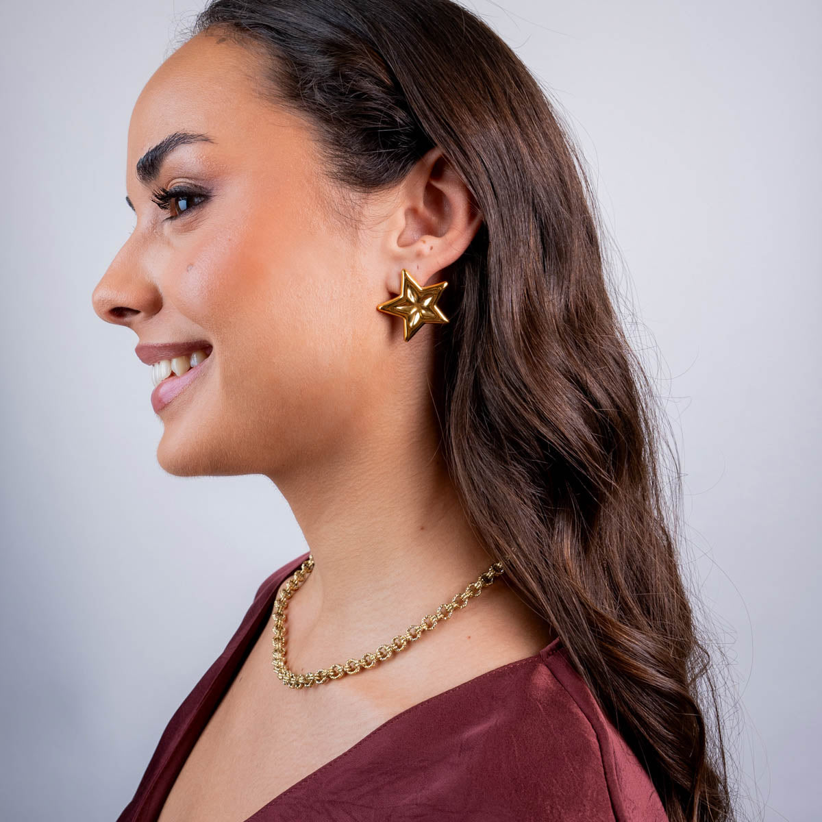 Pendientes botón estrella con textura Dorado Anartxy