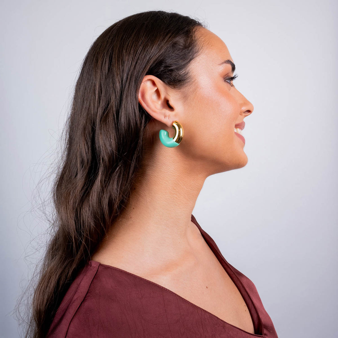 Aros gruesos Essentials detalle esmaltado Turquesa Anartxy