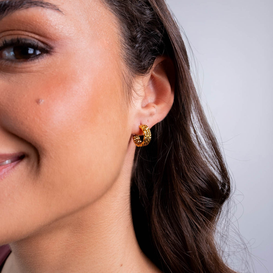Semi aros Essentials triple textura Dorado Anartxy