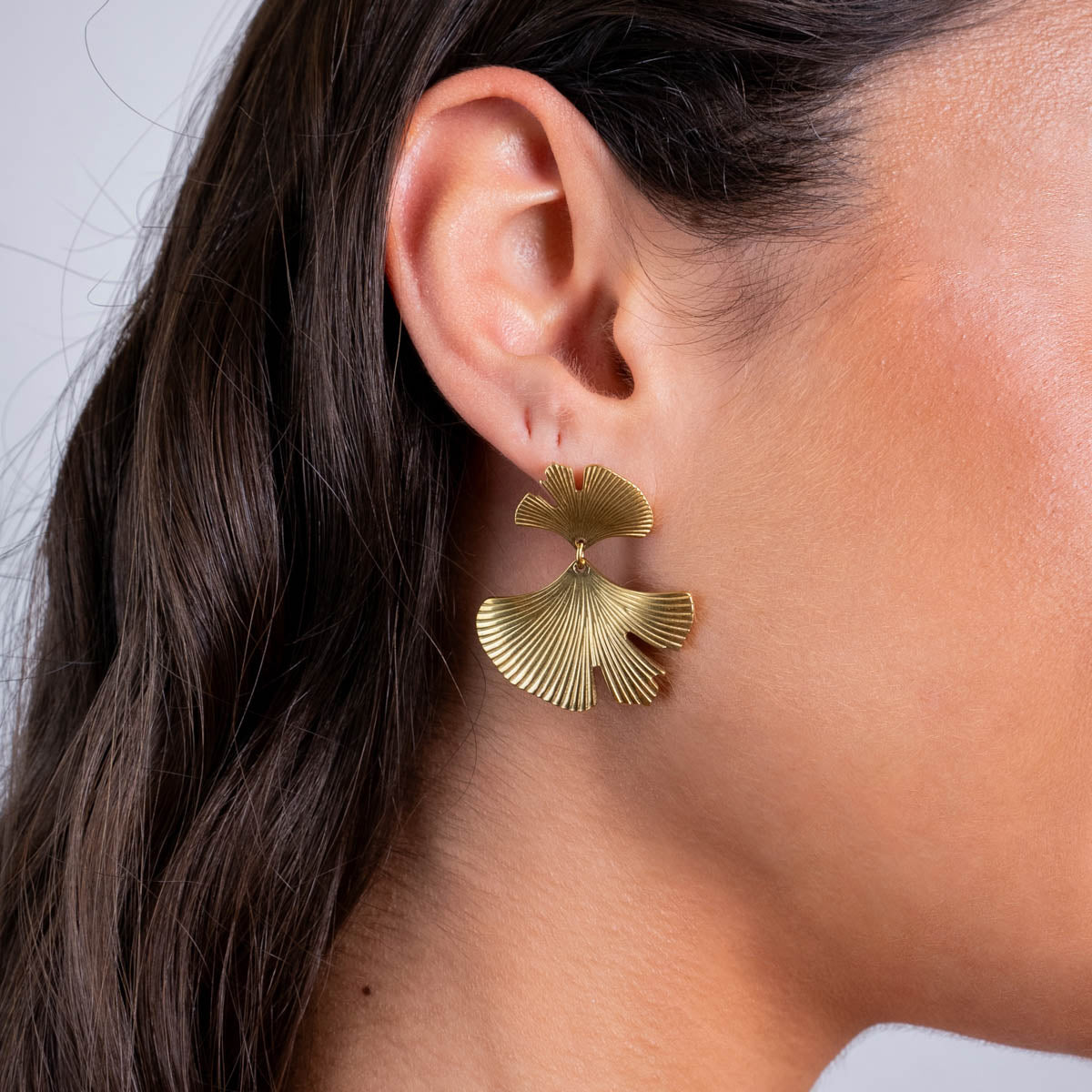 Pendientes largos Esentials hoja abanico Dorado Anartxy