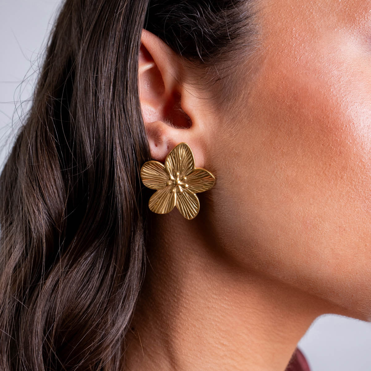Pendientes mini Essentials flor orgánica Dorado Anartxy
