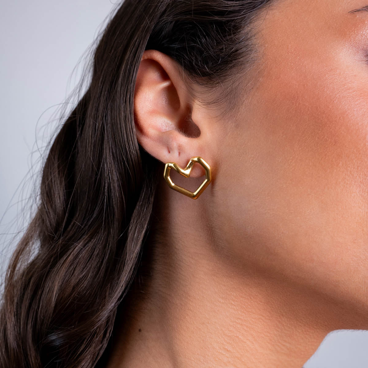 Pendientes Essentials corazón geométrico Dorado Anartxy