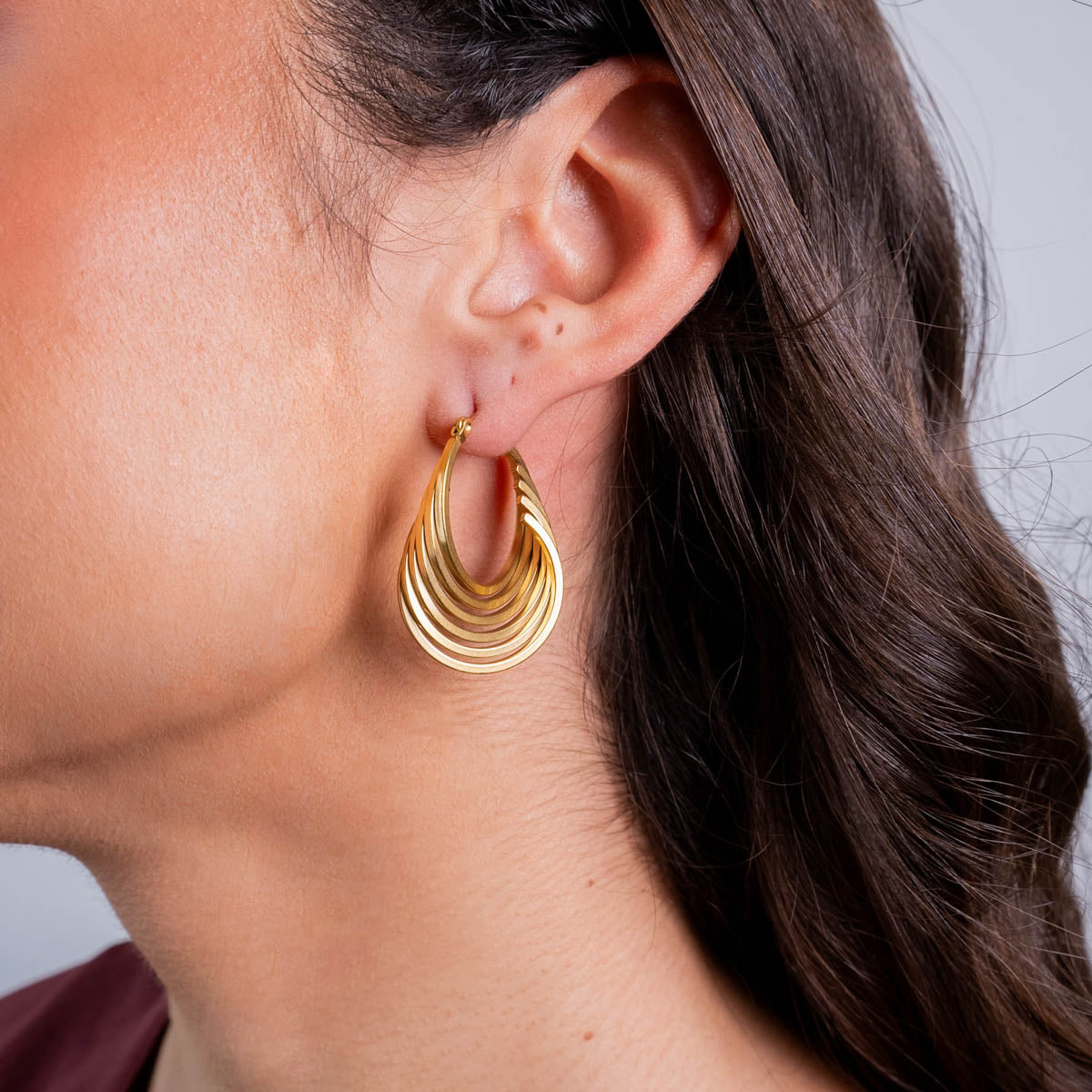 Semi aros Essentials acanalado Dorado Anartxy